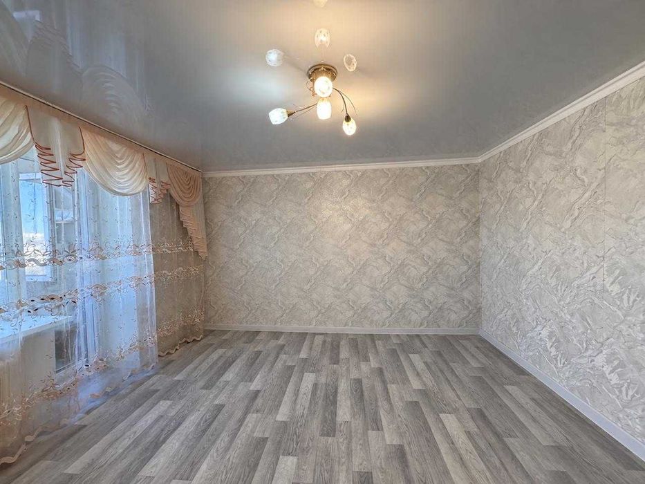 S Трешка 70 кв м, в 7 мкр!