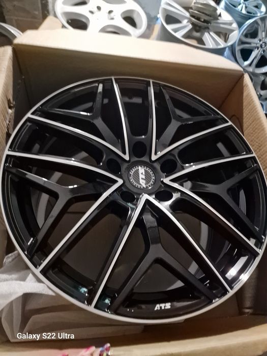 Ауди Q7  20 цола  5х130  Замъка Ямбол