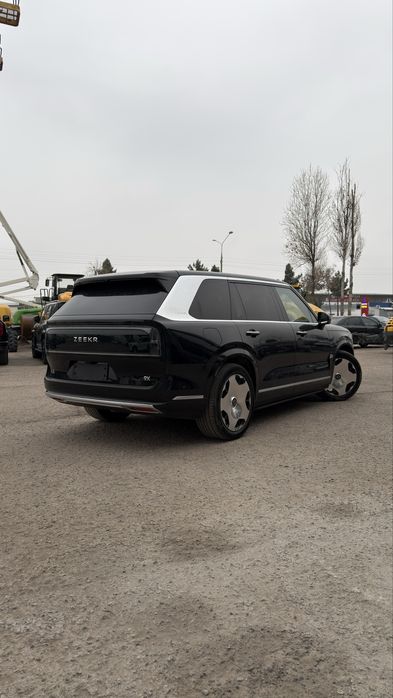 Zeekr X9 ultra eng full