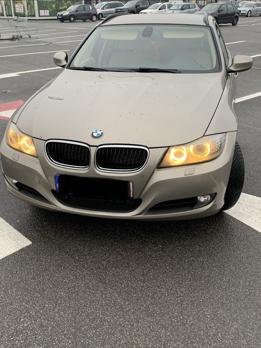 Vând bmw seria 3 model  e91