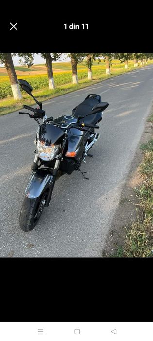 SUZUKI  2012 — imagine 1