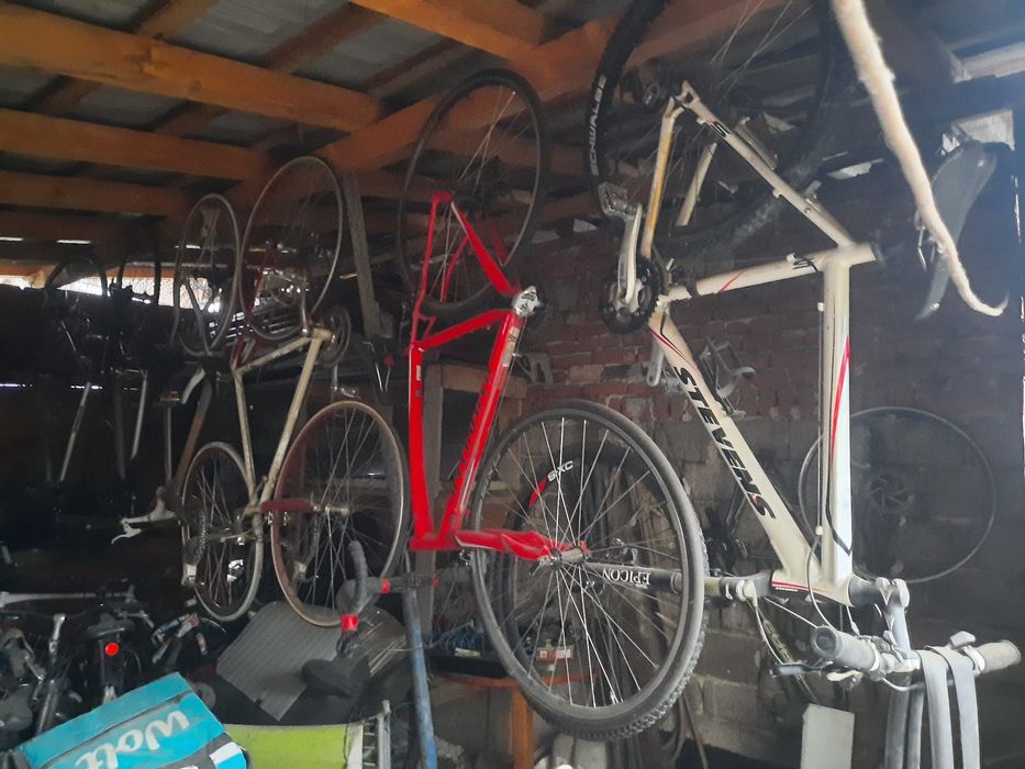 Vând biciclete angro