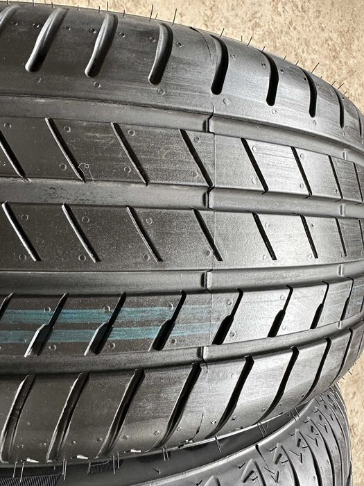 SET 4 Anvelope NOI Vara 255/55 R18 109w BRIDGESTONE Alenza 001