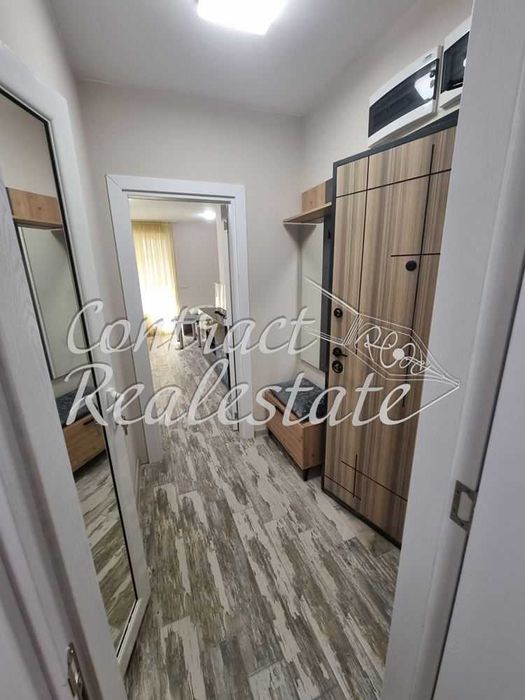 Страхотен Двустаен Обзаведен Колхозен  пазар !