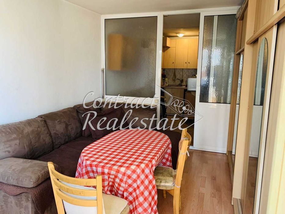 Дава се под наем Едностаен апартамент в Варна, Колхозен пазар - 40 кв.м за 188.7 € - Снимка #3