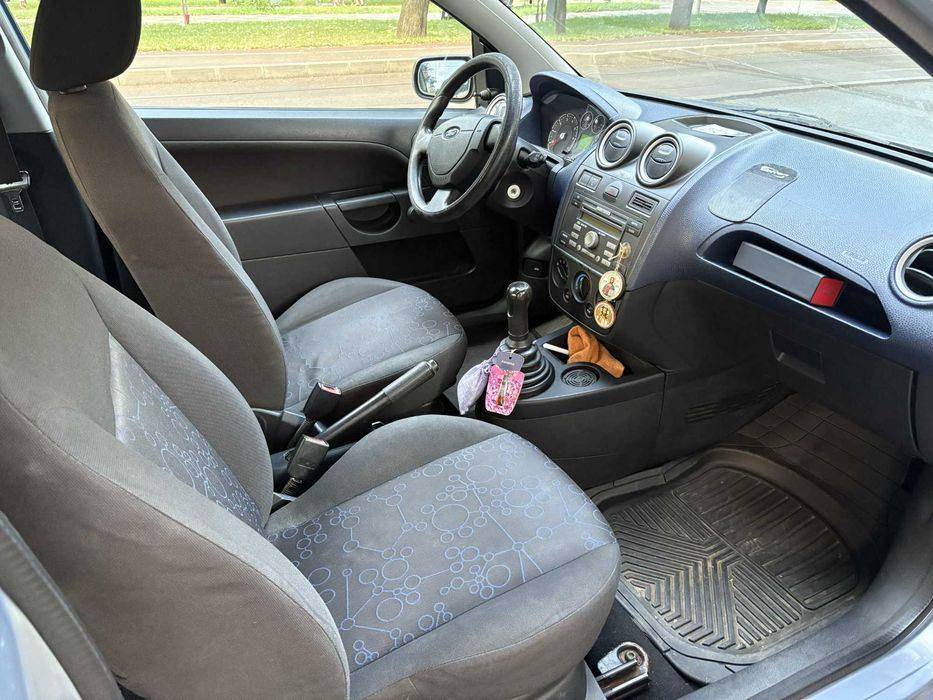 FORD Fiesta 2006 — imagine 5