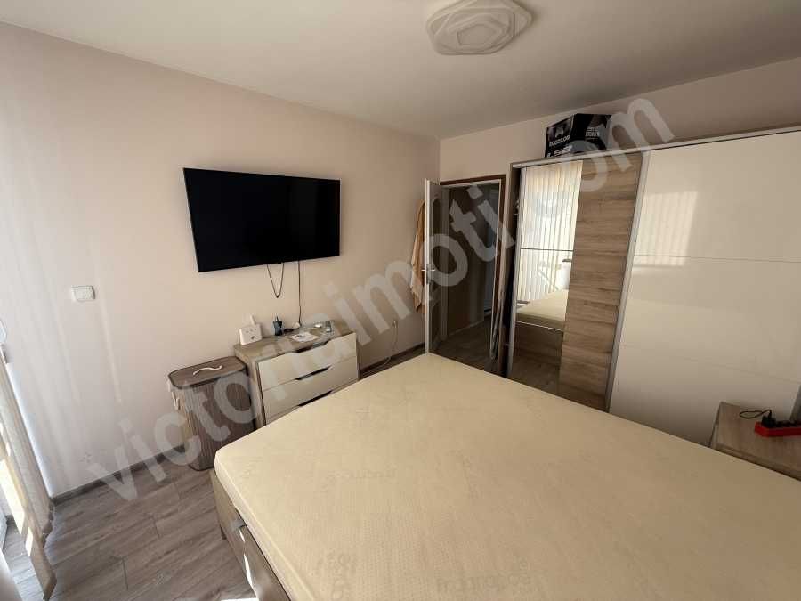 Продава се Тристаен апартамент в Велико Търново, Център - 75 кв.м за 1800 €/кв.м - Снимка #3