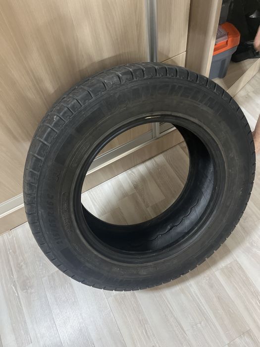 Продам шины 1 шт