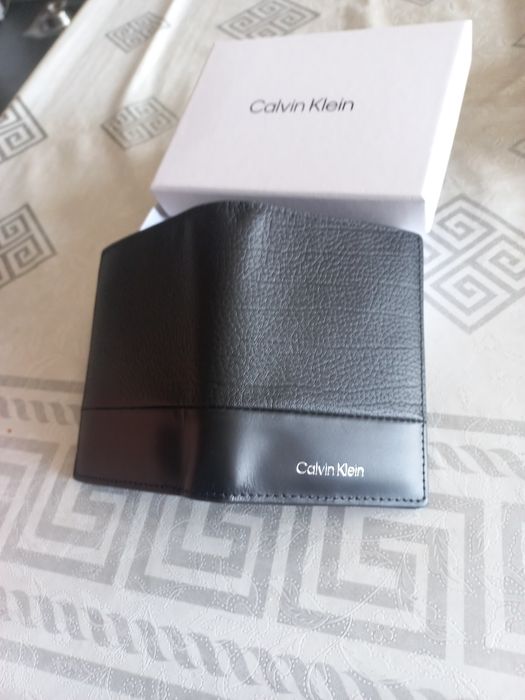 Визитник портомоне на CALVIN KLEIN