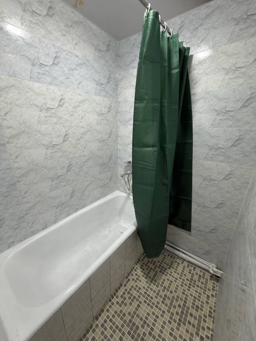 2 xonali 60m2 3-qavat kvartira sotiladi