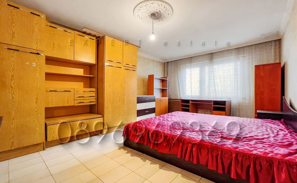 Продава се Тристаен апартамент в Варна, Възраждане 4 - 104 кв.м за 928 €/кв.м - Снимка #9