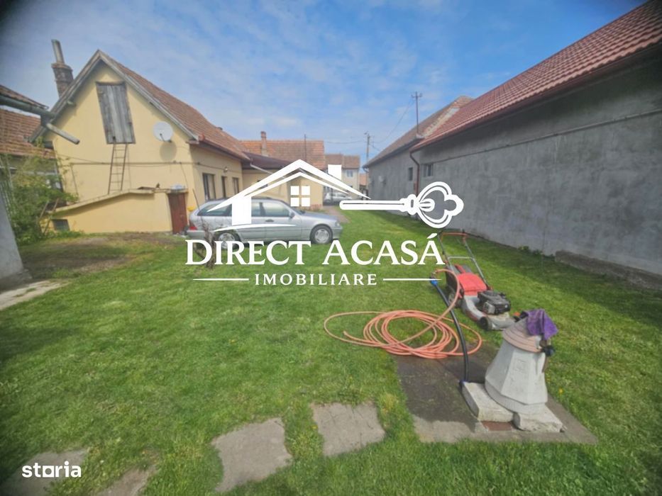 Casa 2 corpuri, 160 mp, teren 1100 mp, Iernut