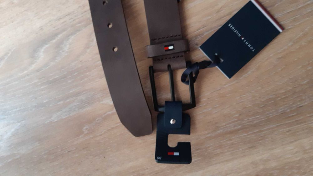 Tommy Hilfinger колан