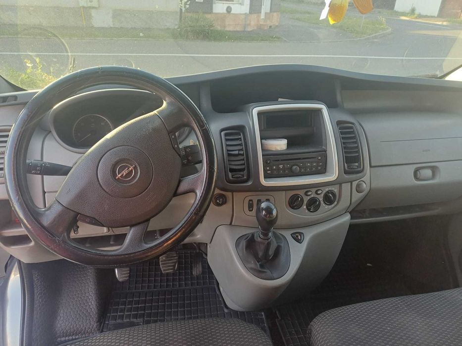 OPEL Vivaro 2012 — imagine 5