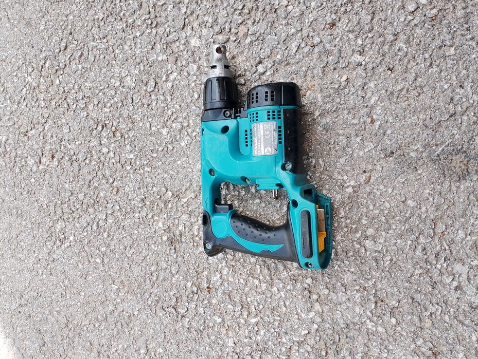 Винтоверт за гипсокартон Makita 14.4 с батерия 3
