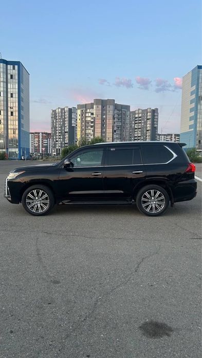 Аренда автомобиля с водителем