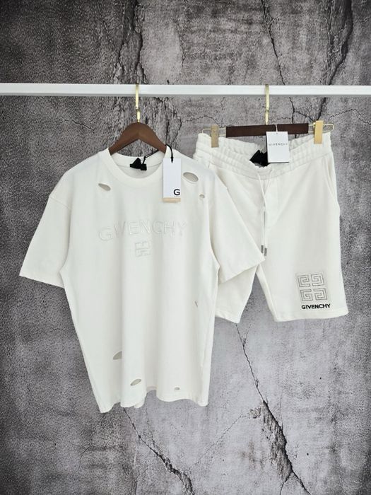 Compleu Givenchy Calitate TOP