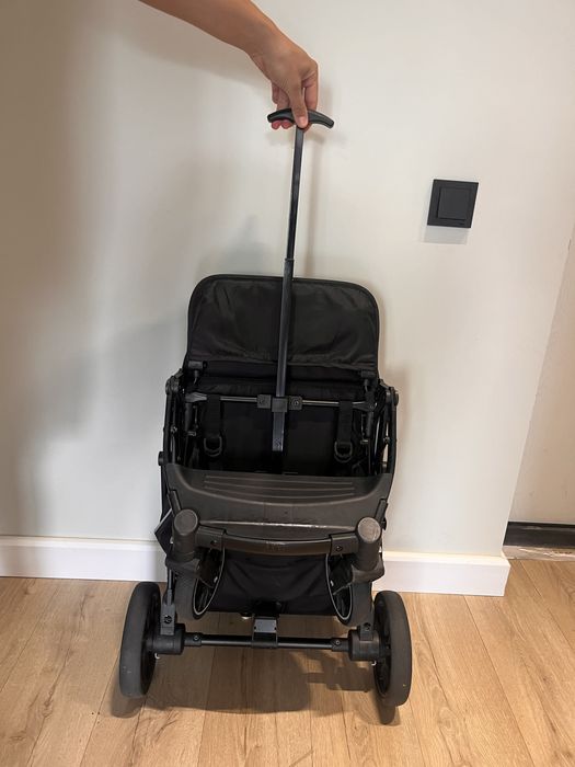 Прогулочная коляска Luxmom