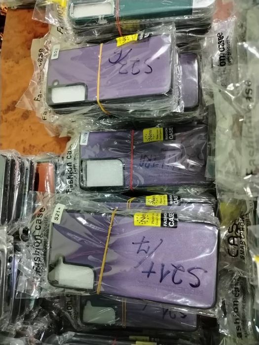 Optom telefon chexollari sotiladi