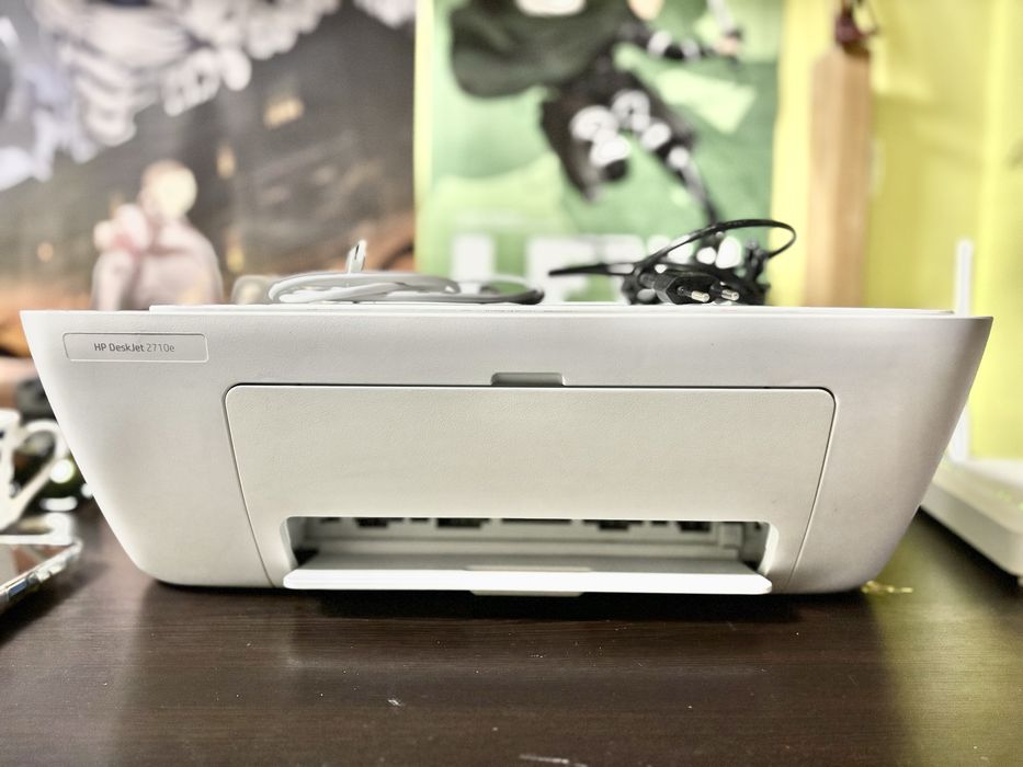 Imprimantă HP DeskJet 2710e All-in-One