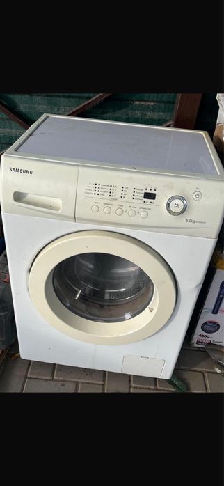 Продам стиральную машину самсунг 5 кг