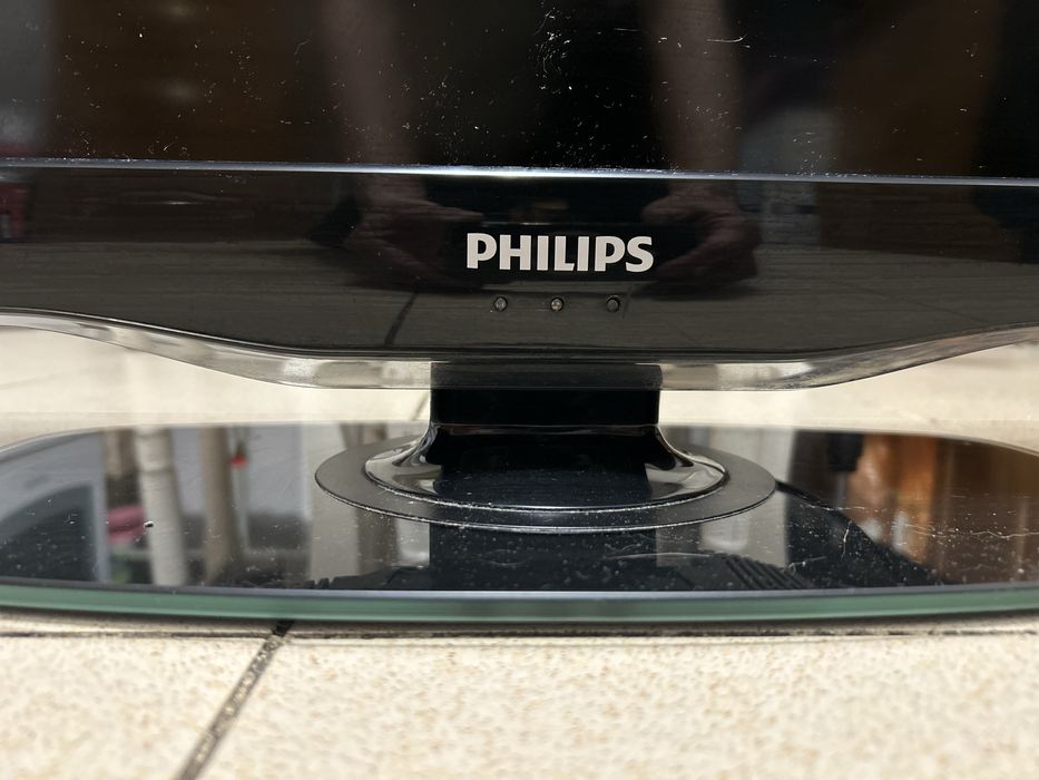Телевизор Philips 32 дюйма