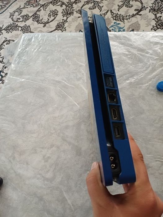 Plestation 4 sotiladi