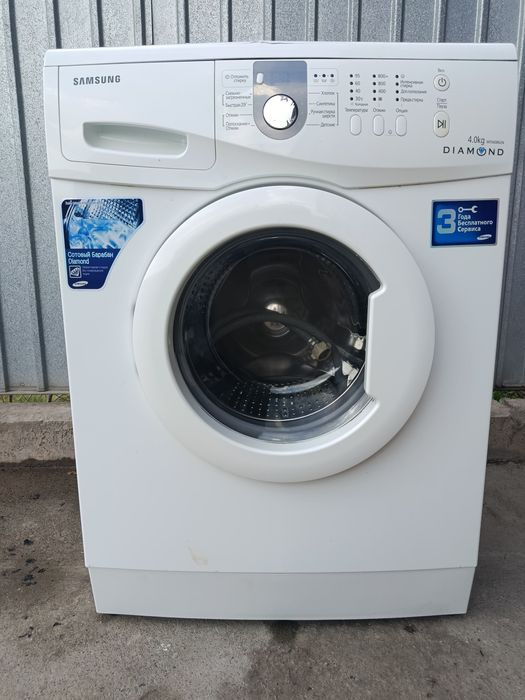 Стиральная машинка Samsung белый