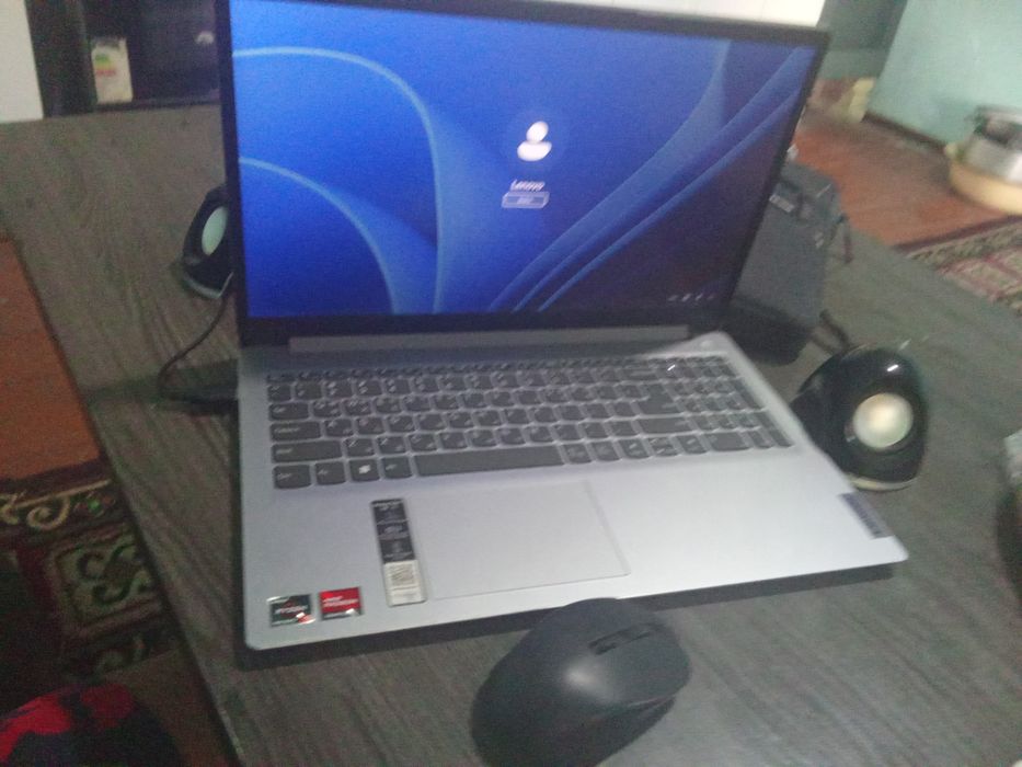 Lenovo noutbuk Home-PC komplekt