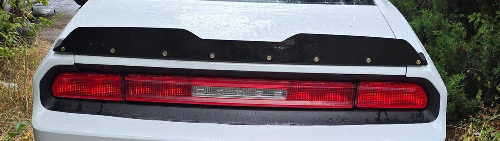 Отигинални фарове и стопове за Dodge Challenger 2009-2020