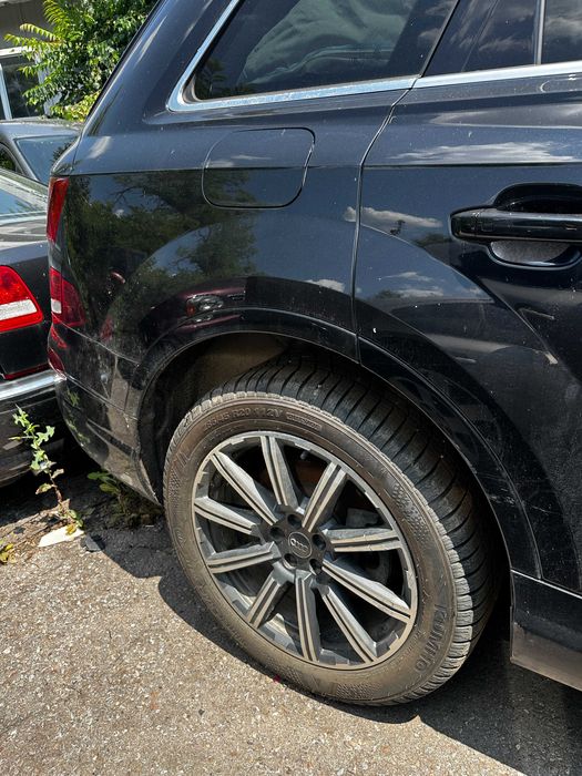 Audi Q7 2017 на части