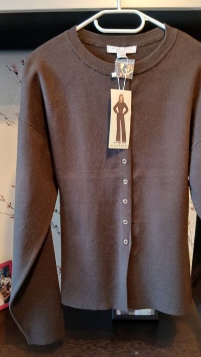 Pulover damă de la New Yorker