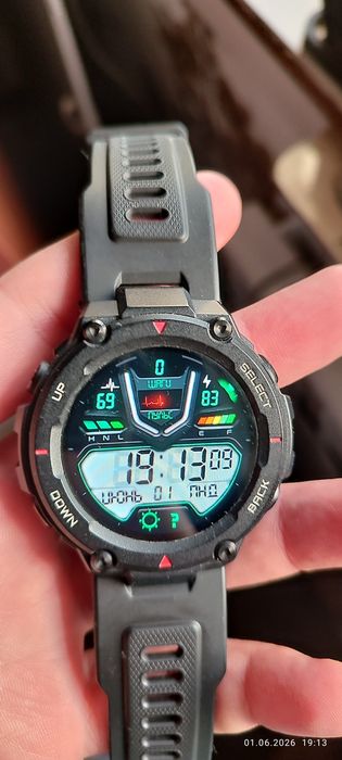 Умные часы Amazfit T-Rex