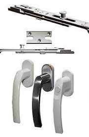 Reparatii, reglaje, revizii Termopane, Rulouri si Usi de Garaj