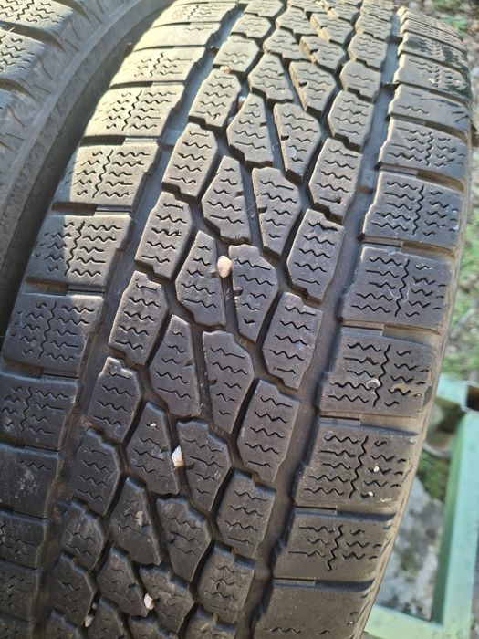 2 Anvelope de iarnă   205 65 r16C Firestone