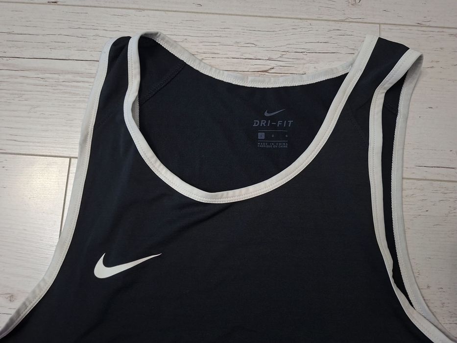 Nike Dry Fit-Ориг. Потник Нов!
