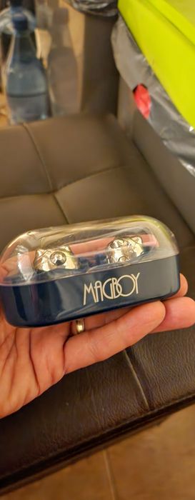 aparat de masaj magnetic vintage Nihon Kenko MAGBOY, fabricat în Japonia, în cutia originală
