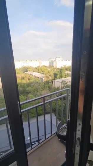 Аренда в Ж/К Comfort House C террассой вид на Мега Планет 11 квартал