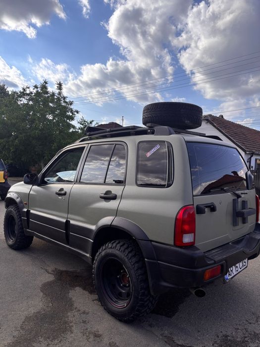 Vând Suzuki Grand Vitara