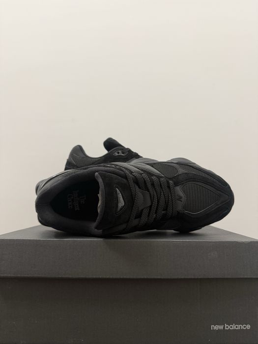 New Balance 9060 “Triple Black” - 44