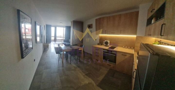 Дава се под наем Двустаен апартамент в Варна, Виница - 65 кв.м за 714 € - Снимка #2