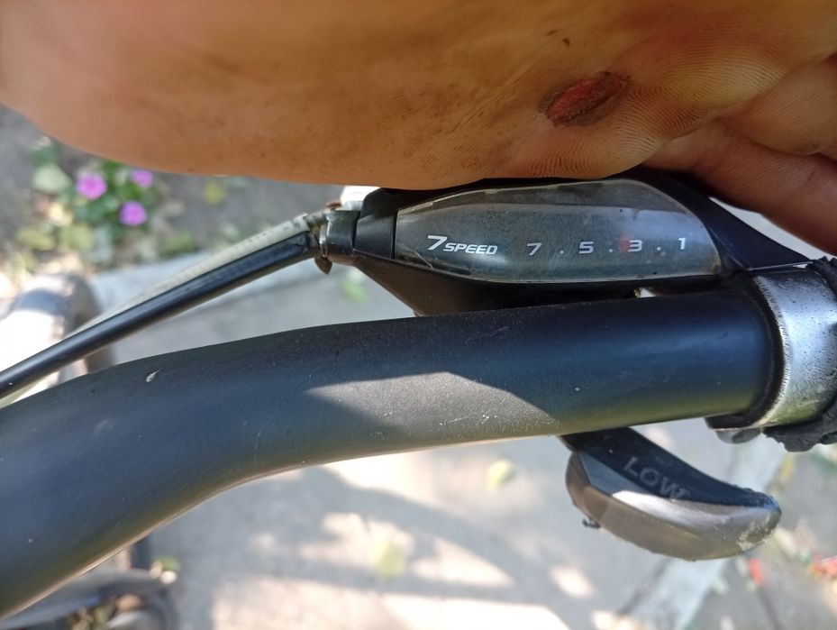 Vând bicicleta motan baik