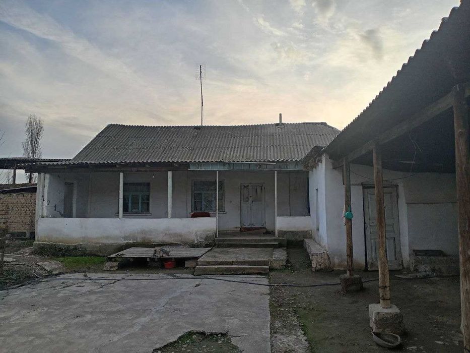 UY sotaman,Yashash uchun qulay asfalt ko'chada