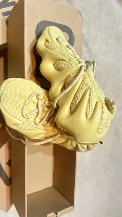 Yeezy 450 si yeezy Knit RNR