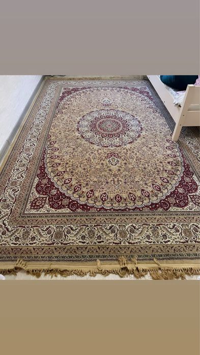 Клем шелковый.