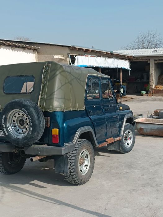 UAZ sotiladi holati yaxshi