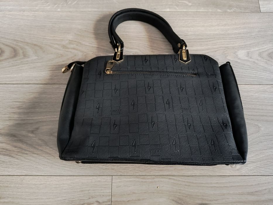 GEANTĂ  pentru damă