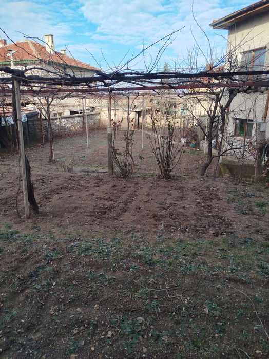 Продава се Къща в с. Ресилово, Област Кюстендил - 100 кв.м за 800 €/кв.м - Снимка #3