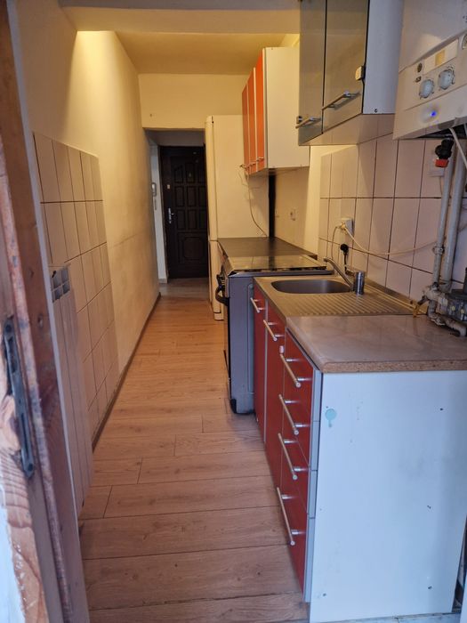 Proprietar vand garsoniera