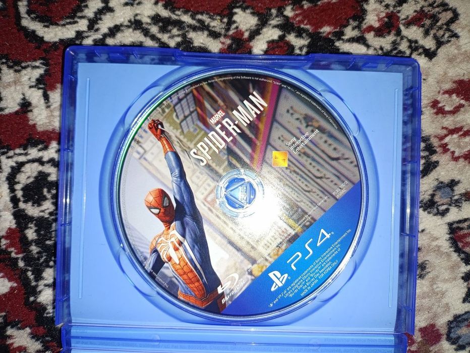 Игра на пс4 SPIDERMAN